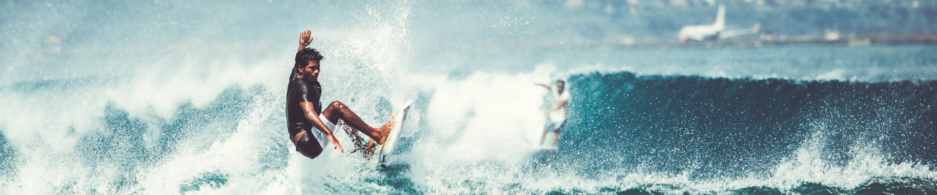 Surf - Lisbon Wave and Experiences – moments of your life